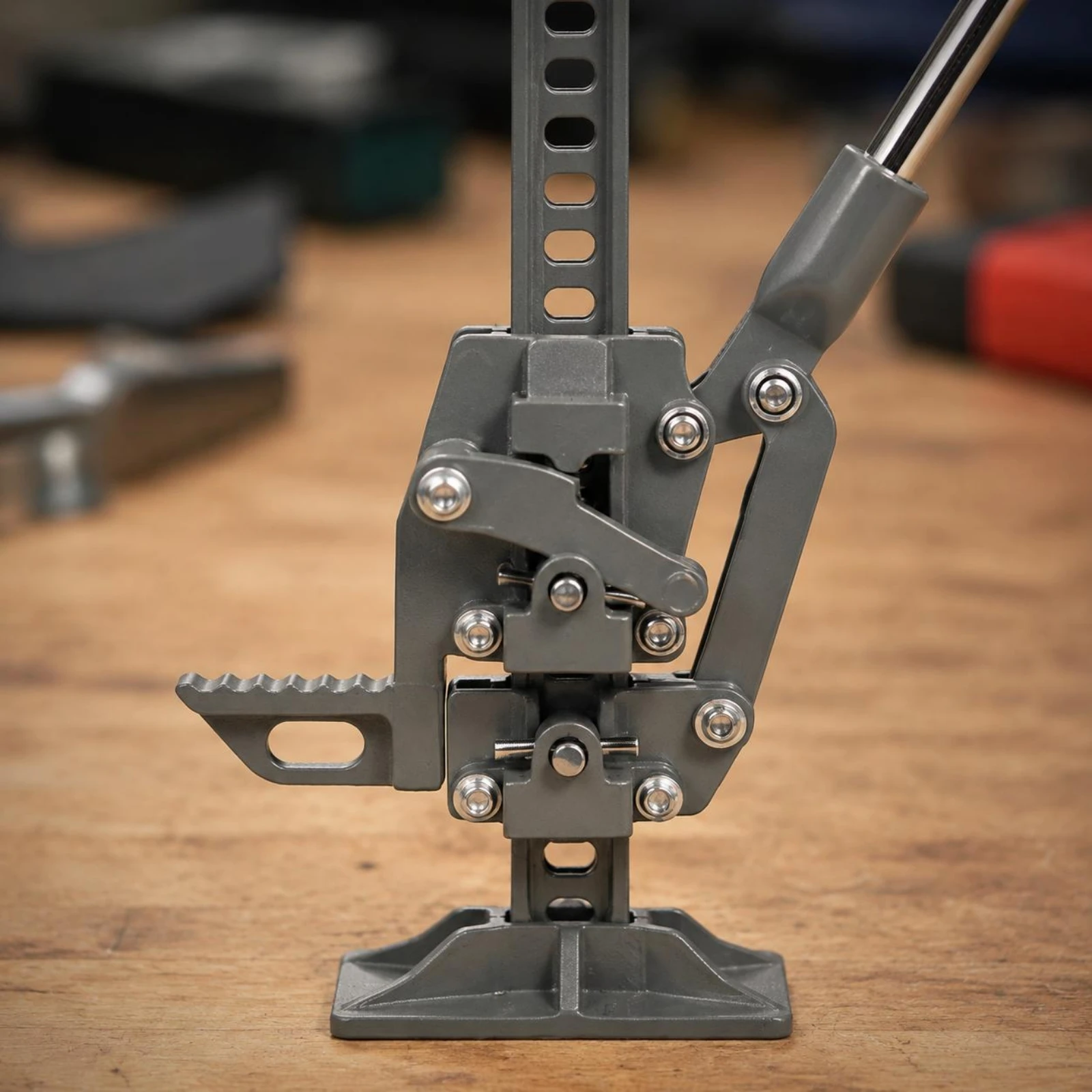 

RC Crawler Lifting Device Perforated Model Accessory
