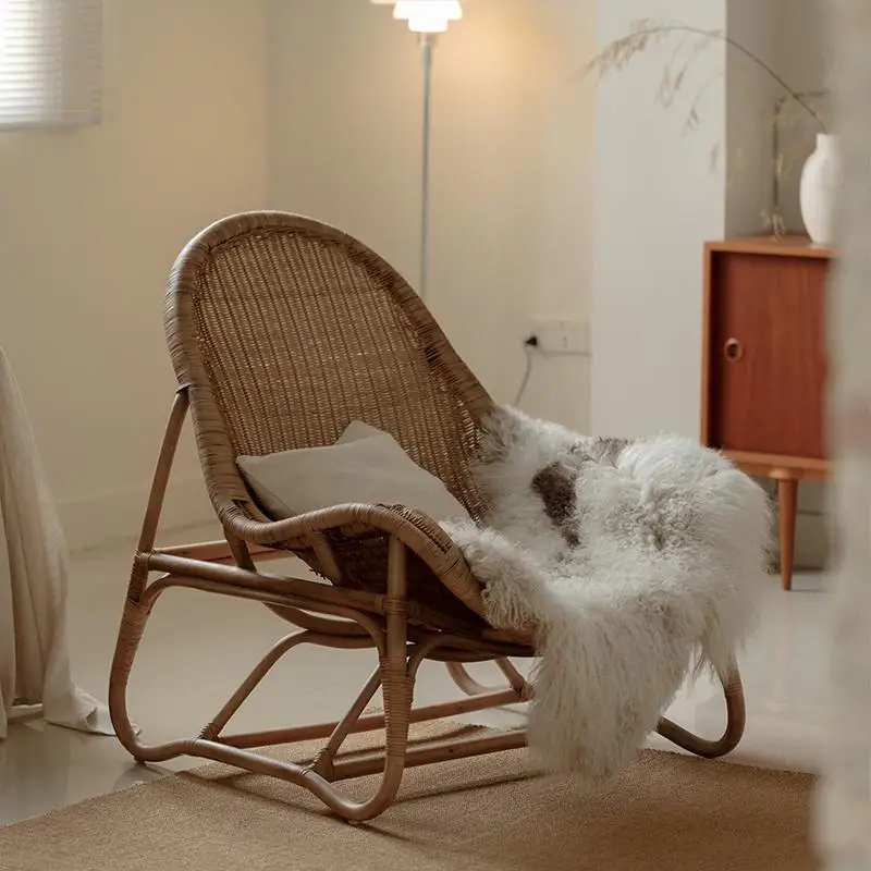 

*v для стула для гостиной, современный дизайн, балкон для взрослых, скандинавские табуреты для отеля, расслабляющая одиночная мебель Sedie Da Soggiorno * s