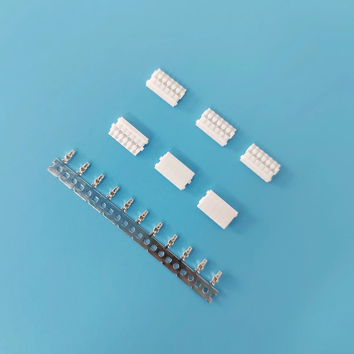 

alternatives JST DF57-2S-1.2C,DF57-3S-1.2C,DF57-4S-1.2C,DF57-5S-1.2C,DF57-6S-1.2C,DF57-2830SCF,Housing and Terminal