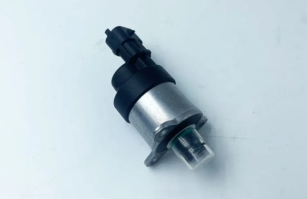 NEW High Quality 0928400726 0928400728 71754810 Fuel Pressure Regulator Control Valve 0928400619 0928400648 For Fiatt Ivecoo