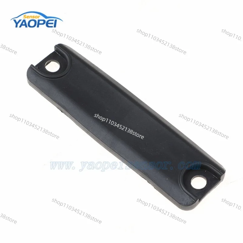 84905-47010 Is Suitable for Lexus Car Trunk Handle, Trunk Lift Door Button, Rubber Cover