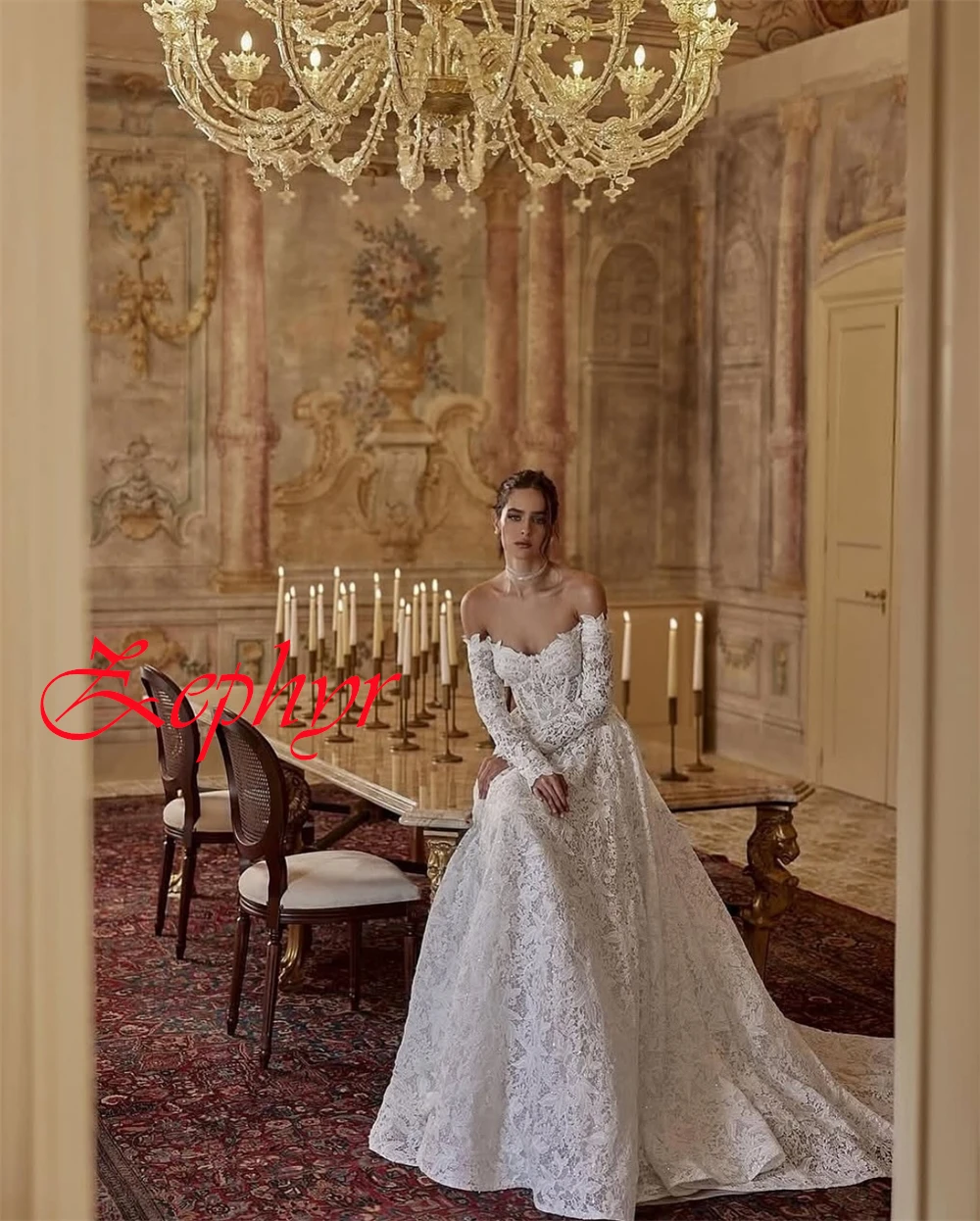 Robe de mariée en dentelle blanche exquise, personnalisée, élégante, sans bretelles, manches longues, traîne chapelle, fermeture éclair au dos