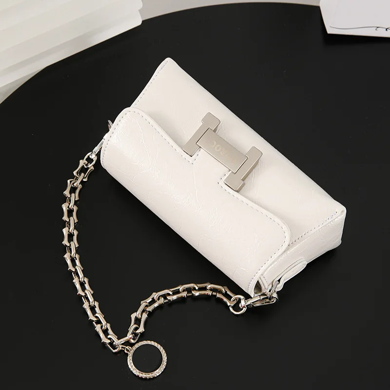 2023 New Arrival Entry Luxury Women's Bag H-Buckle Crossbody Bag High-End Black Bag Women's Fashionable Texture Commuter Shoulde