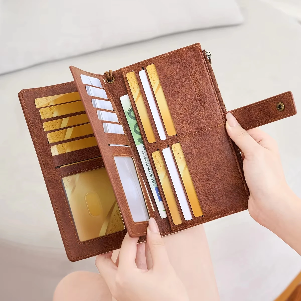 Long RFID Anti-Magnetic Wallet for Women Multi-Card Slot Vintage Soft PU Leather Tee-Coin Holder Handbag