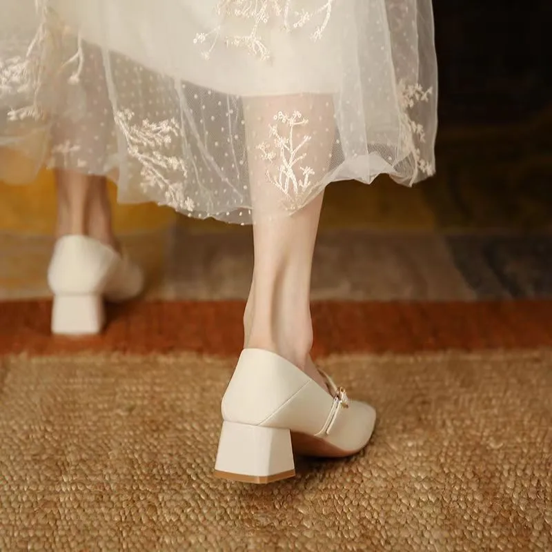 المرأة موضة مضخات ربيع الخريف جديد ماري جين المرأة ساحة تو الضحلة حذا فردي للسيدات فستان جلد حفلة حذاء بكعب سميك الأحذية