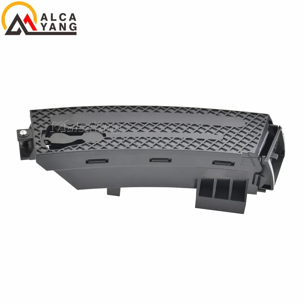 مجموعة حاملات أكواب لوحة قيادة السيارة لليسار واليمين لسيارة BMW E85 E86 Z4 02-08 51457070323 51457070324
