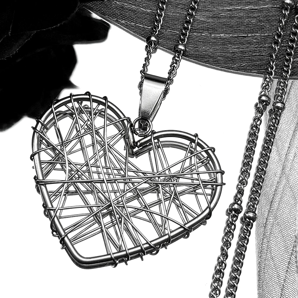 New Design Tangled Heart Clavicle Chain For Women Men Stainless Steel Silver Color Y2K Love Hiphop Rock Party Necklace Jewelry
