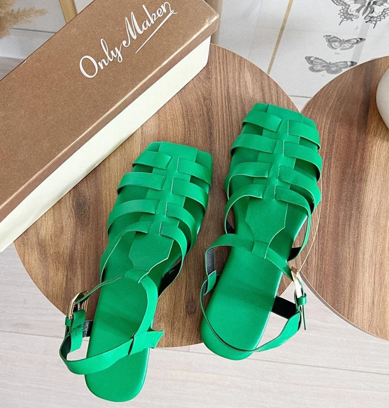 Onlymaker Brand Women Flat Sandals Casual Soft Roman Female Big Size Fashion Handmade Summer Sandals