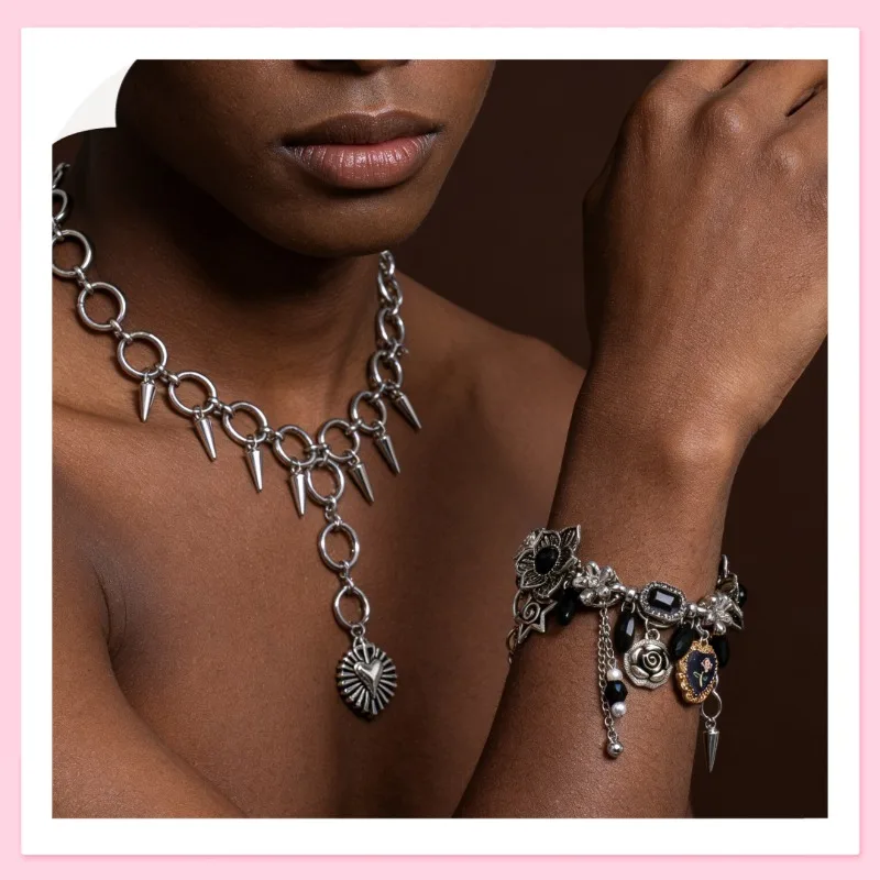 

Новое модное черное ожерелье с цветком розы в стиле ретро, цепочка на шею в стиле холодного ветра, цепочка на ключицу