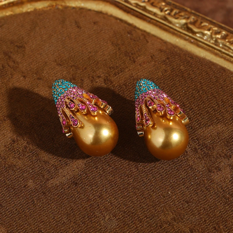 

Vintage Green Pink Gradient Rhinestone Stud Earrings Gold Color Water Pearl Ice Cream For Women Antique Fashion Style New 2025