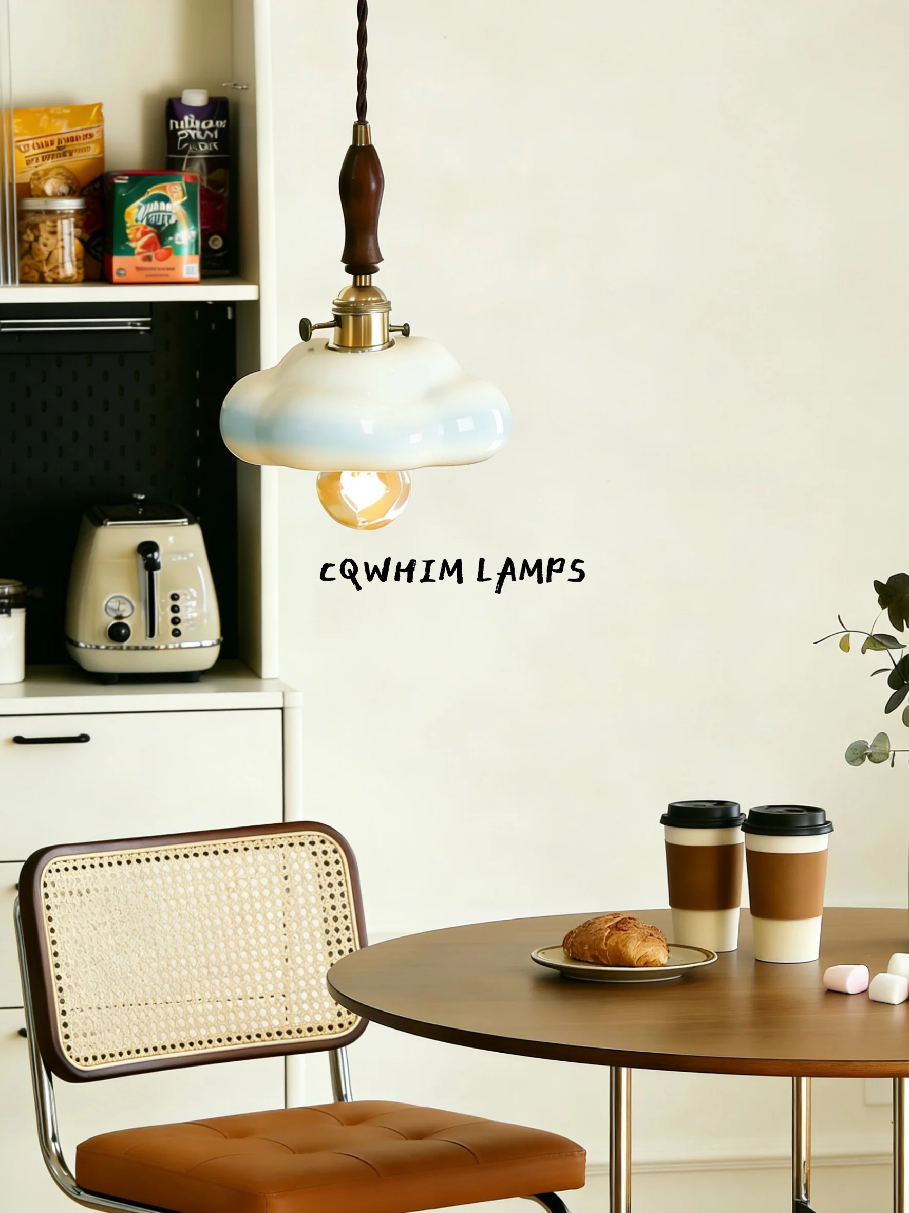 Cream Style Cloud P…