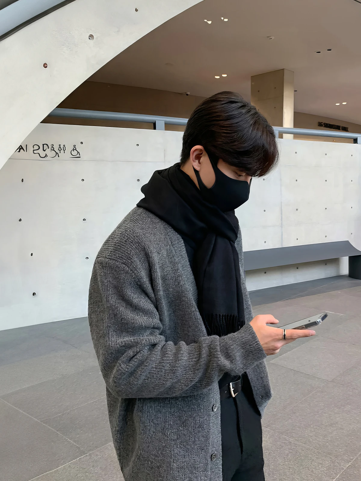 Maglione cardigan aperto V-Ne casual da uomo primavera autunno lungo Sve lavorato a maglia irt semplice abbinato capispalla per il tempo libero colore puro