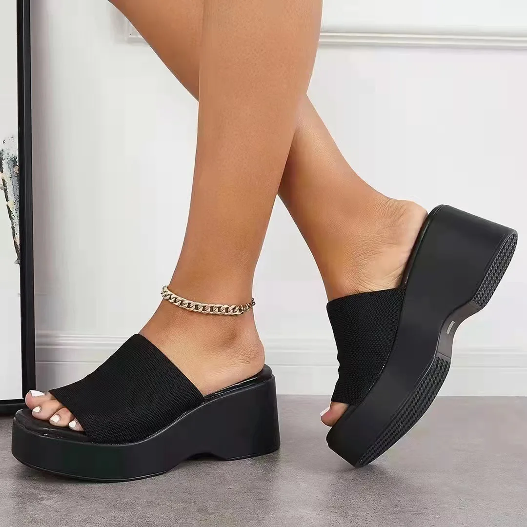 2026 sommer Neue Frauen Fisch Mund Dicke Feste Oberbekleidung Casual Offene spitze Eine Linie Strand Sandalen Hausschuhe