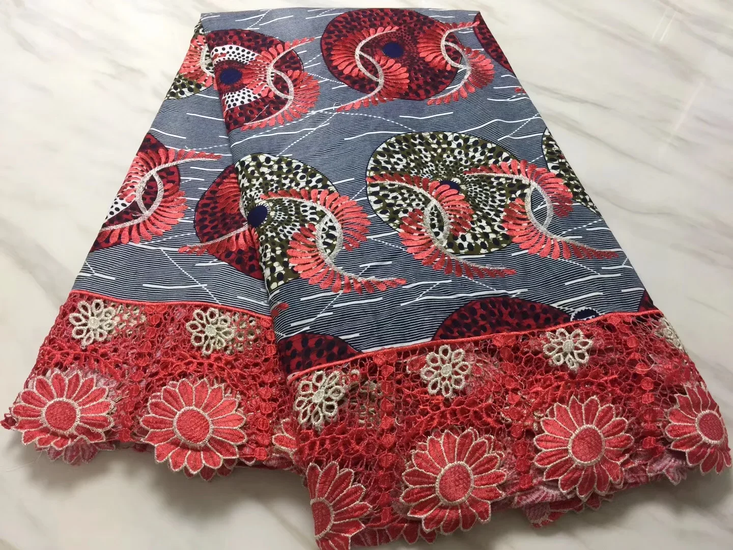 

Latest African Lace Fabric 2018 High Quality Laces Pink Flowers Applique Trim High Quality Lace For African Wedding