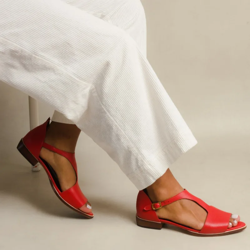 

Casual Low Heel Red Women's Sandals Cutout Peep-Toe T-Strap Sandals Shoes