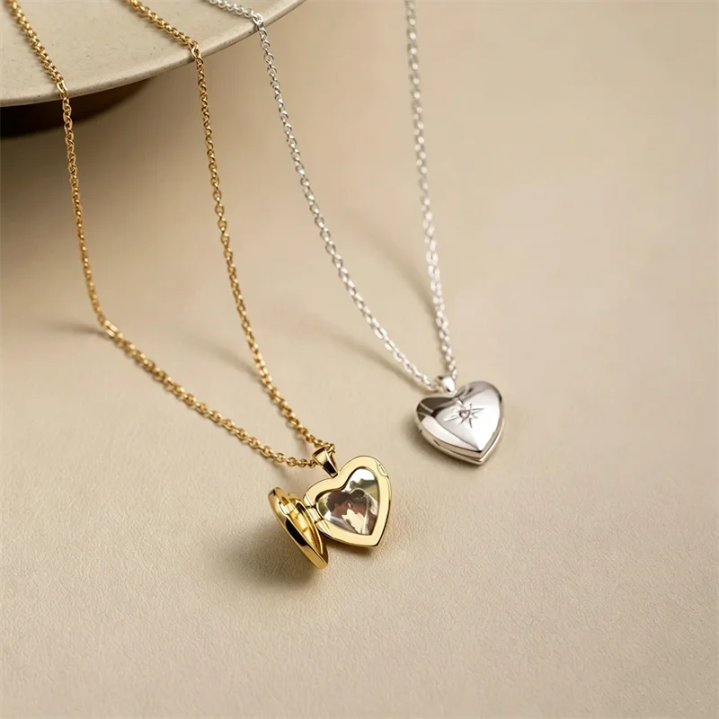Heart Locket Necklace Photo - Kalung Liontin Bentuk Hati yang Dipersonalisasi