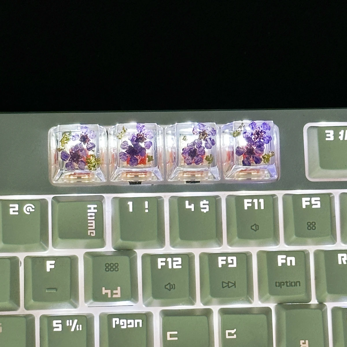 2024 New DIY original drip glue manual transparent dry spline cap real flower flower mechanical keyboard key cap 4pc