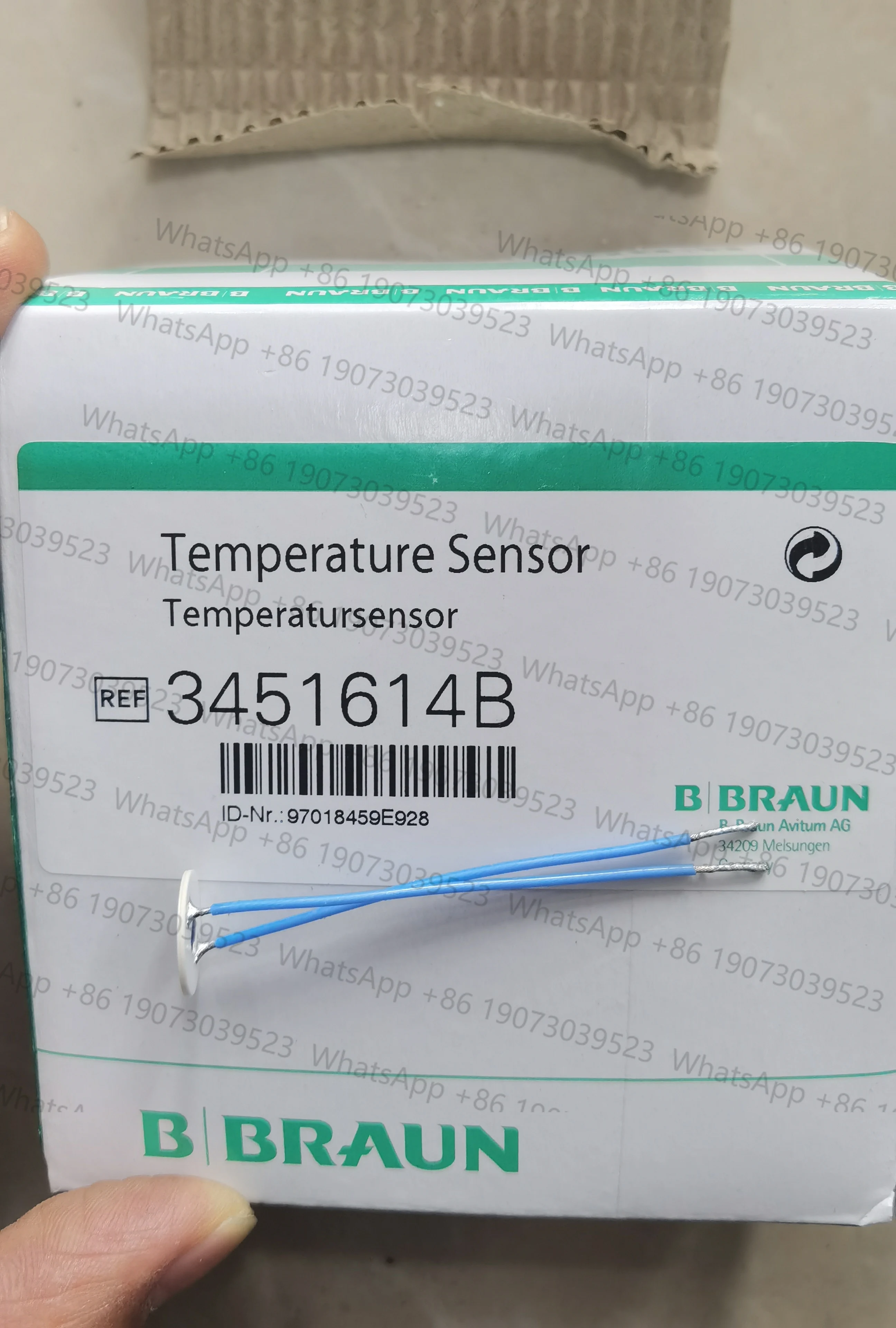 Датчик температуры BRAUN P/N: 341614B (новый,оригинал) Датчик температуры BRAUN P/N: 341614B (новый,оригинал)