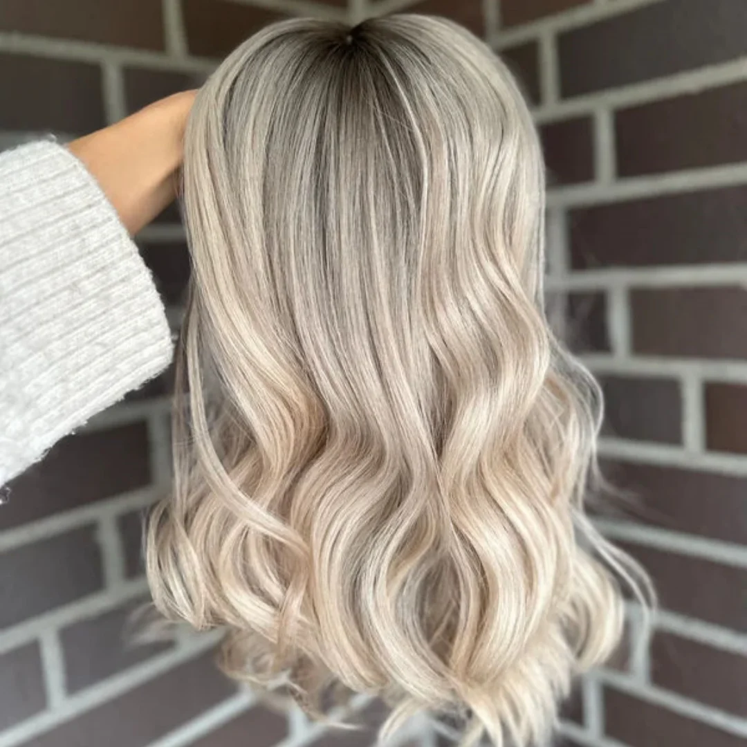 

Синтетические парики Ombre Светло-русый роскошный парик с кружевным верхом для женщин Эластичная объемная волна Реалистичный вид Натуральная линия волос Парик для косплея