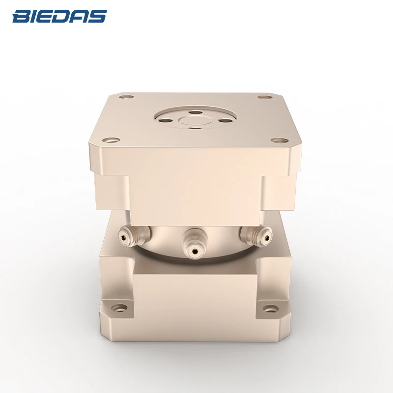 Sensor de força e vibração de três eixos para medições de pressão