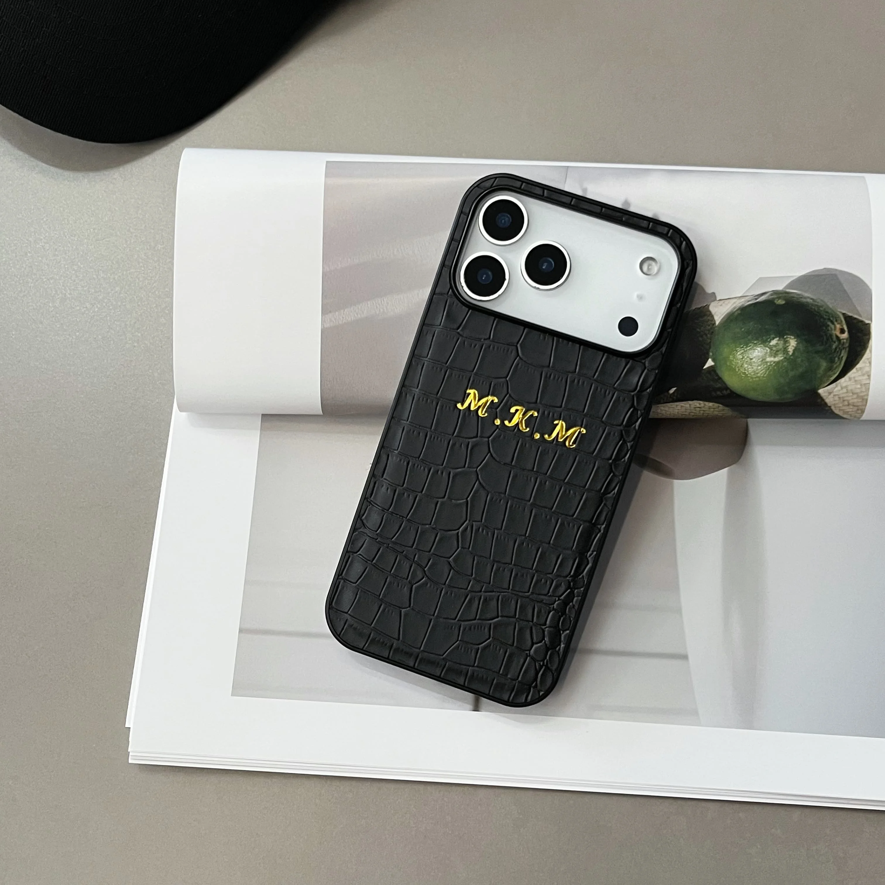 高級カスタムネーム クラシッククロコダイル柄 フェイクレザー - Phone Accessories Names のレビューと価格