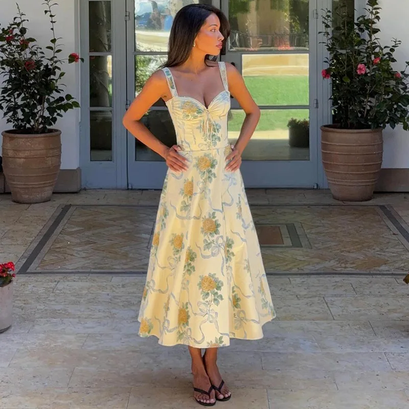 

New Vacation Style Dress With Retro Court Flower Waist Cinched A-List Dress