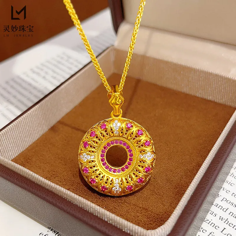 Nexil Jewelry   Nexil Jewelry  Hollow Peace Buckle Clavicle Chain Women's 24K Gold AU999 - Clavicle-friendly chain fit, no disco