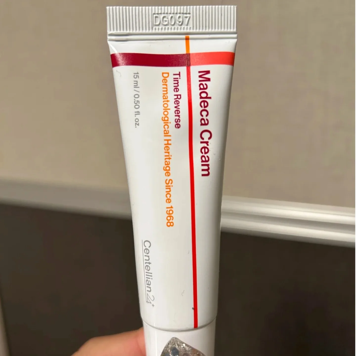 

﻿ Корейский крем для лица Centella Asiatica, увлажняющий, осветляющий, легкий крем для лица, ежедневный питательный увлажняющий крем для лица ﻿