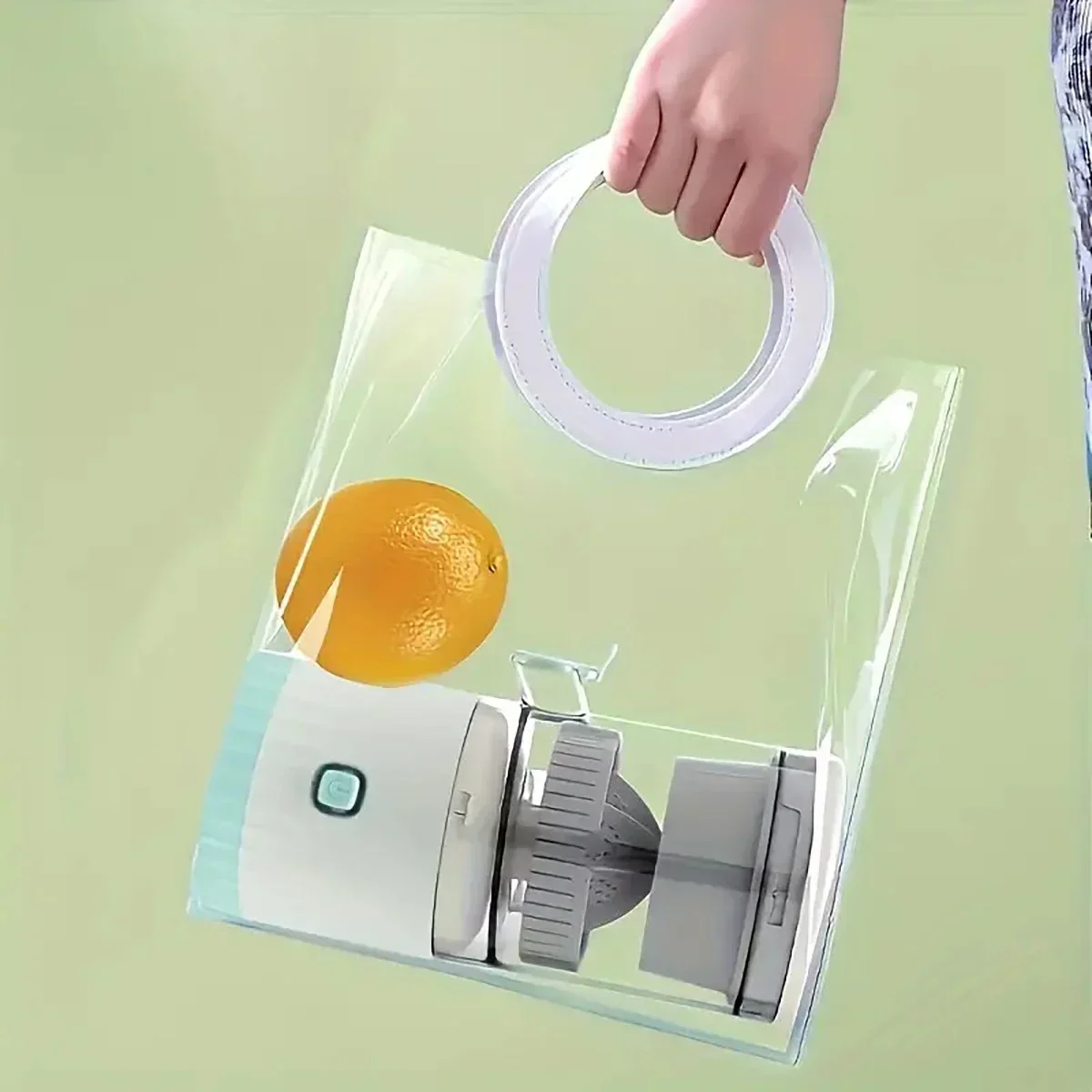 

The automatic juicer of the portable citrus juicer is easy to clean and suitable for the family and travel of fresh juice lovers
