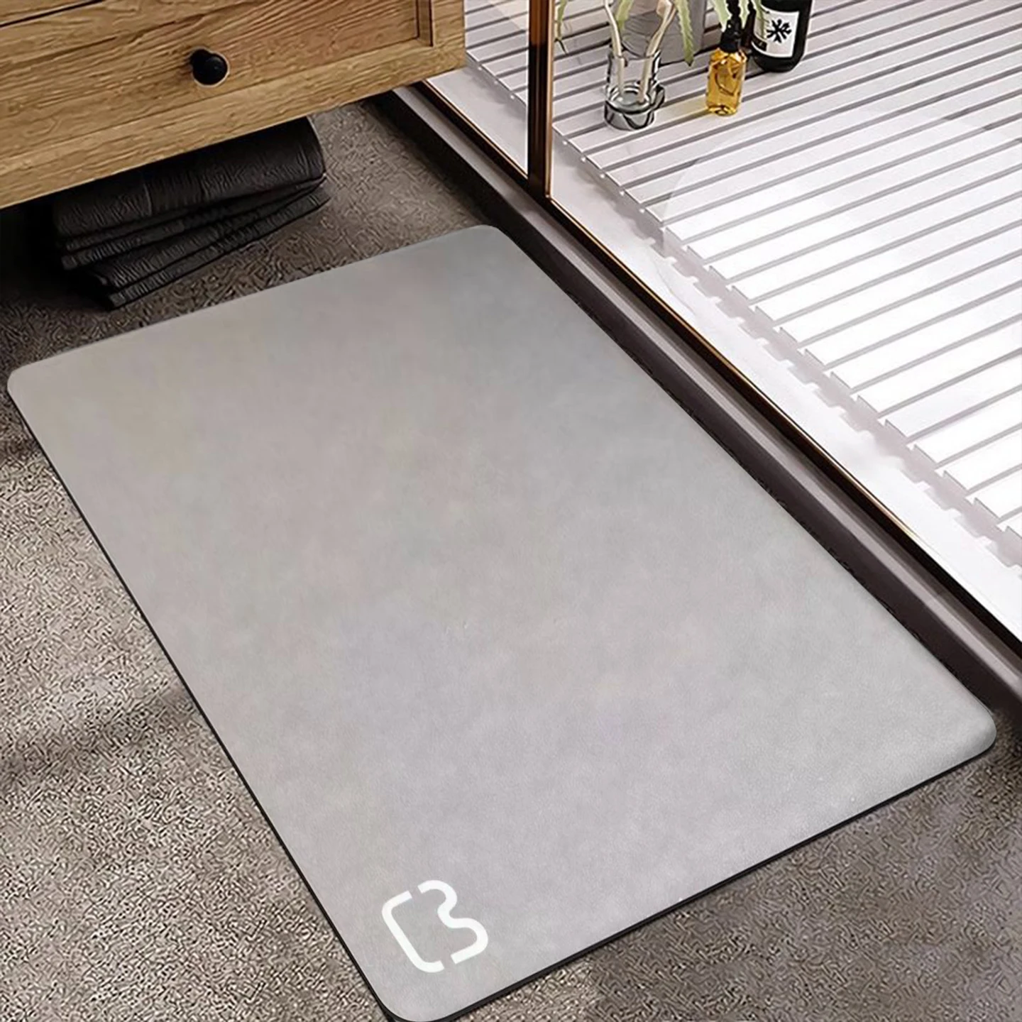 

Quick Dry Absorbent Bathroom Mat Soft Diatom Mud Toilet Slip Resistant Entrance Door Mat Foot Pad Home Use Household Cleaning...