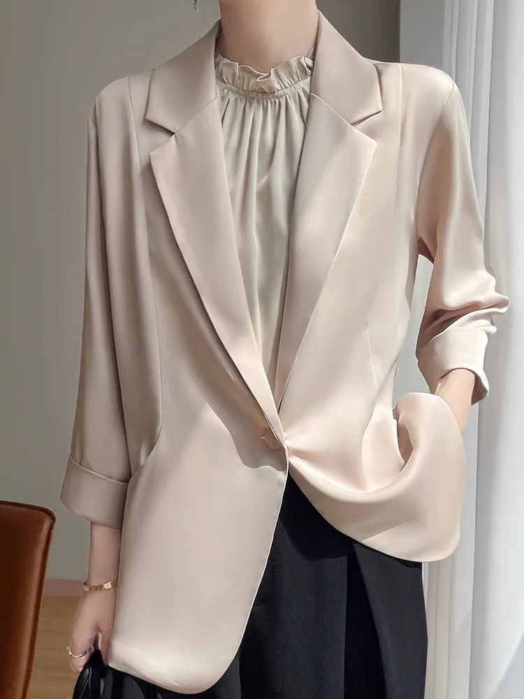 

Весенне-летний тонкий атласный жакет из ацетата для женщин: дизайнерская модель, приталенный крой, универсальный топ в западном стиле