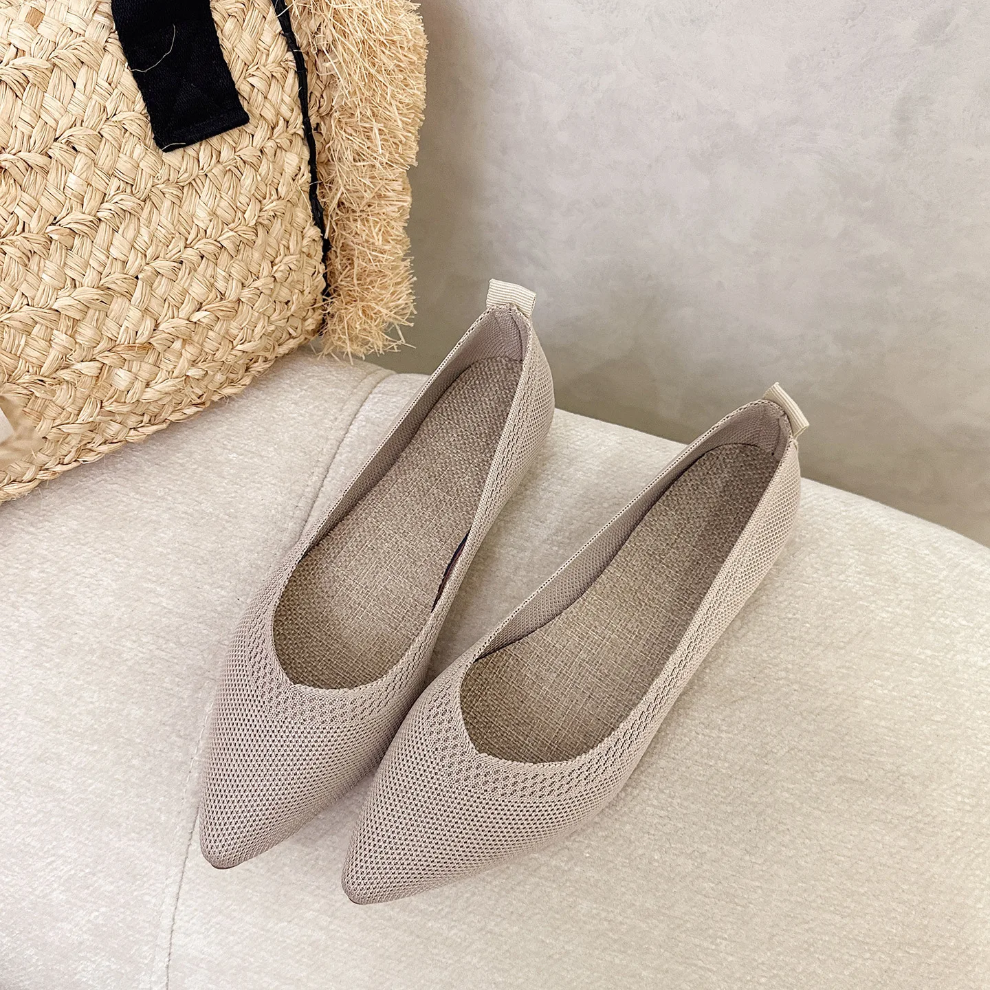 2025, Damen-Schuhe mit spitzer Zehenpartie, atmungsaktiver Stoff, Frühling und Sommer, flache Schuhe, weiche Sohle, Slip-on-Müßiggänger für Mädchen, tägliches Gehen, Fahren – Detail 15