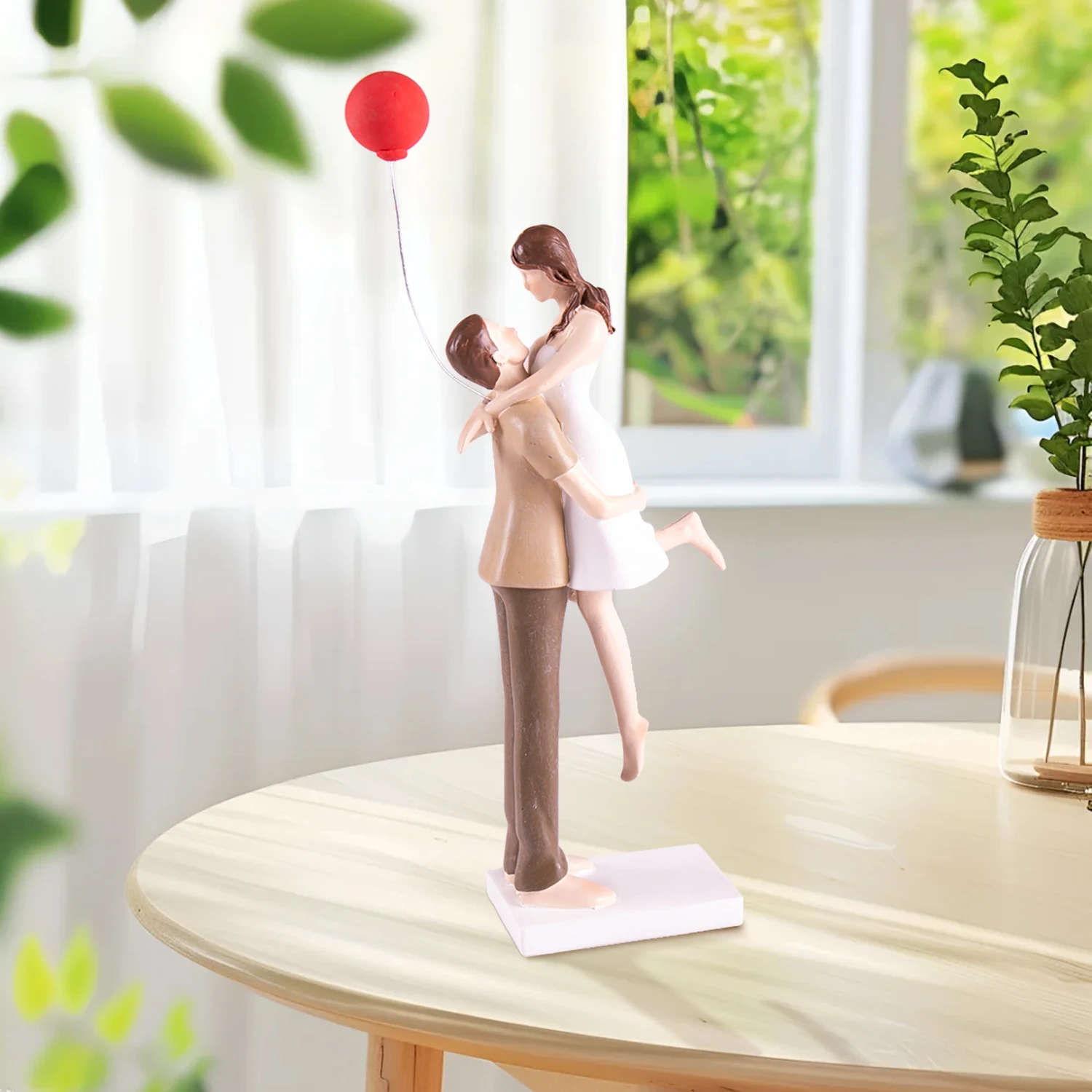 Valentine's Day Romantic Couple Statue with Balloon Love Sculpture Home Decor Gift for Lovers Wedding Anniversary Decoration view 4