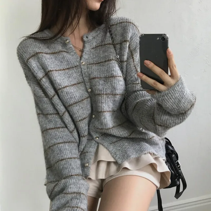 سترة نسائية محبوكة أنيقة مستديرة Ne سترة مخططة ناعمة لربيع الخريف متعددة الاستخدامات كسول Sle Age-Defng بلوزة مريحة #3