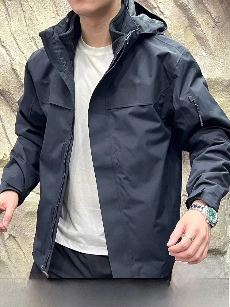 

Всепогодная серия, мужская футболка в одном, съемная внутренняя водонепроницаемая куртка, высококачественная застежка-молния из полиэфирного волокна для улицы...