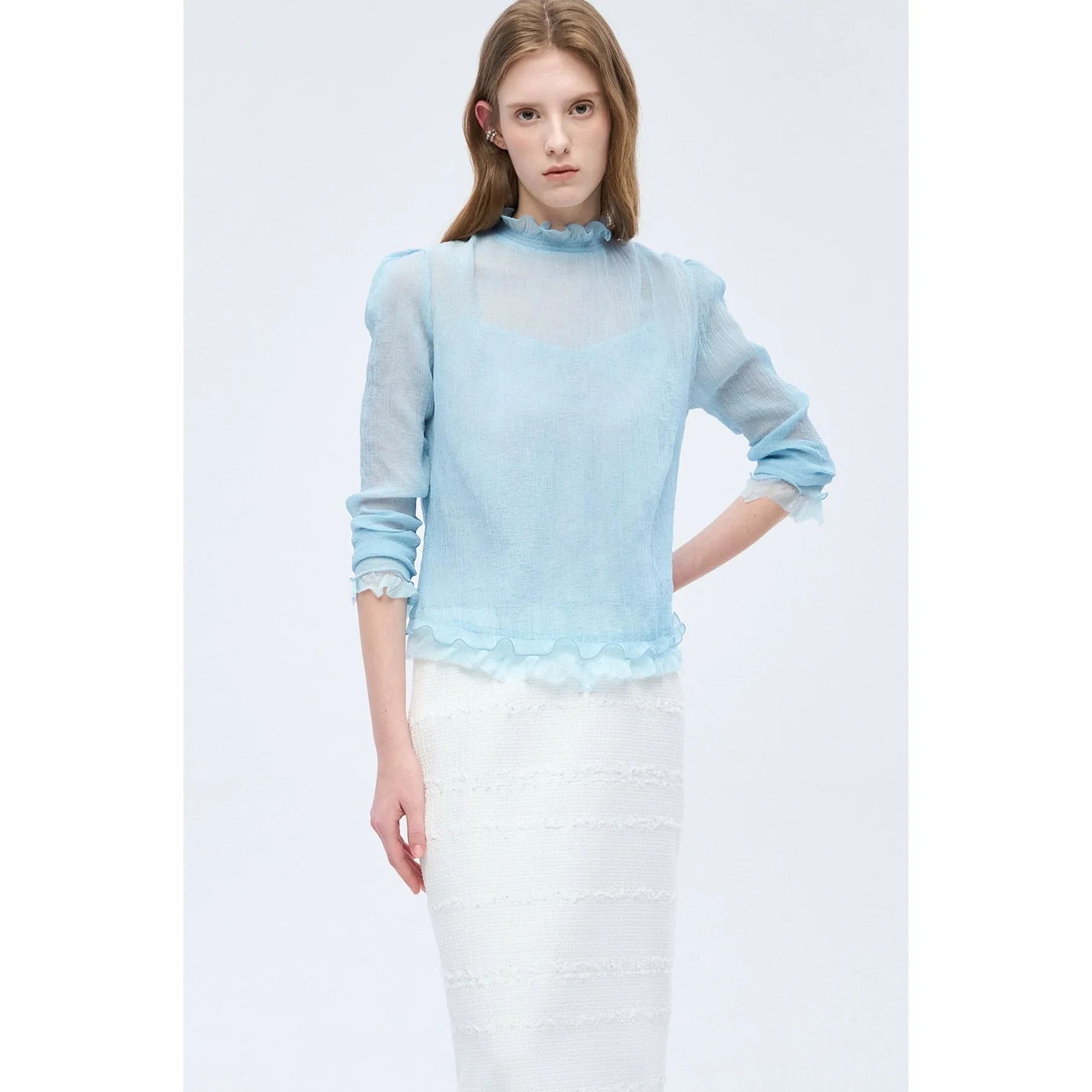 

Elegant Lemon Cheese OBZ26 Spring Lightweight Commute Versatile Lace Shirt with Suspenders High Collar Floral Trim Shirt