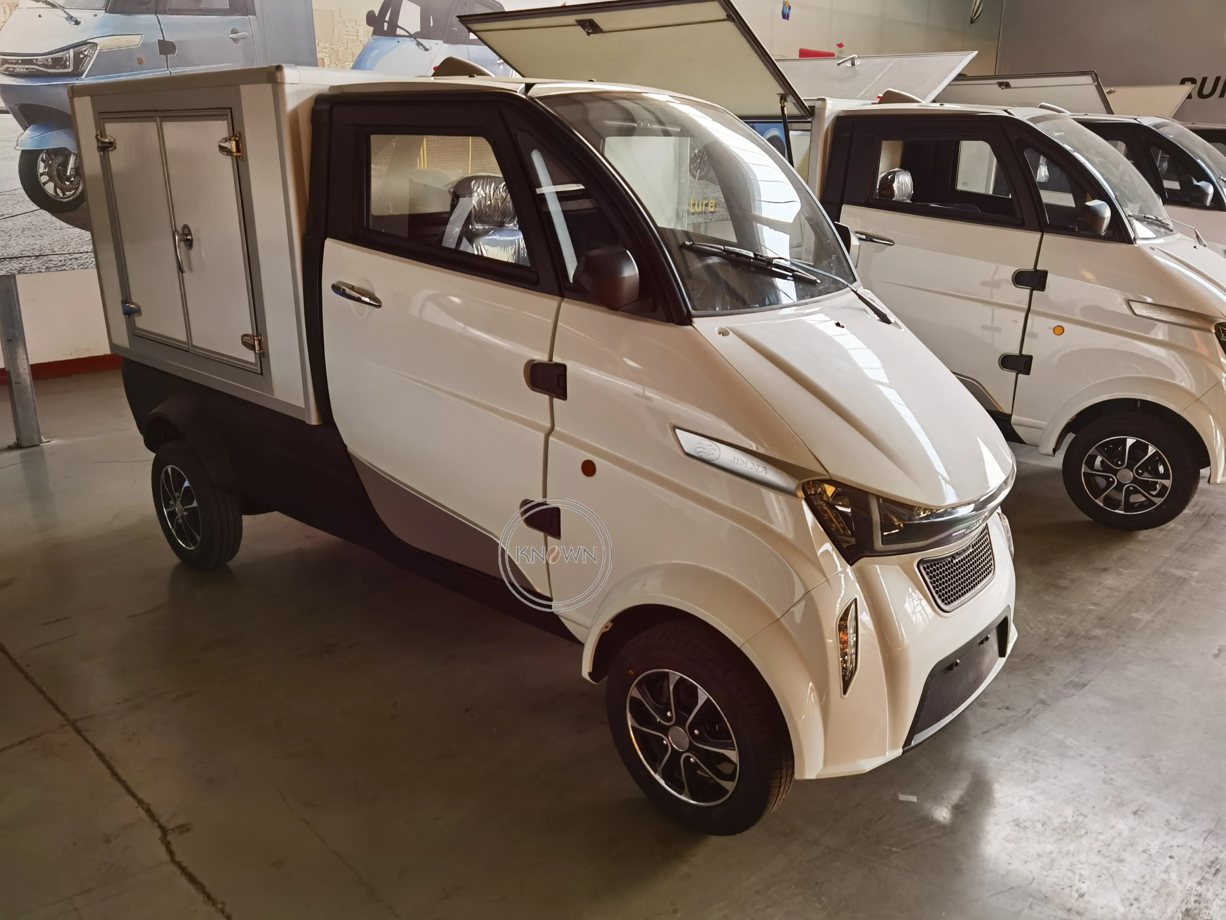 Mini Electric Vehicle Food Van Express Delivery Car With Big City Logistics Delivery Van Hot Sale In Europe