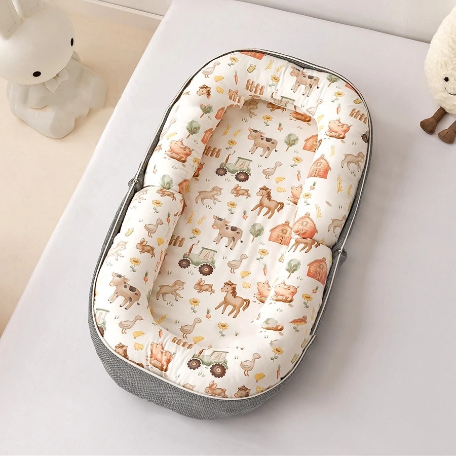 Backpack Portable Bed in Bed Bionic Baby Nest Toddler Airplane Travel Bed Crib Mommy Bag Baby Nursing Pillow