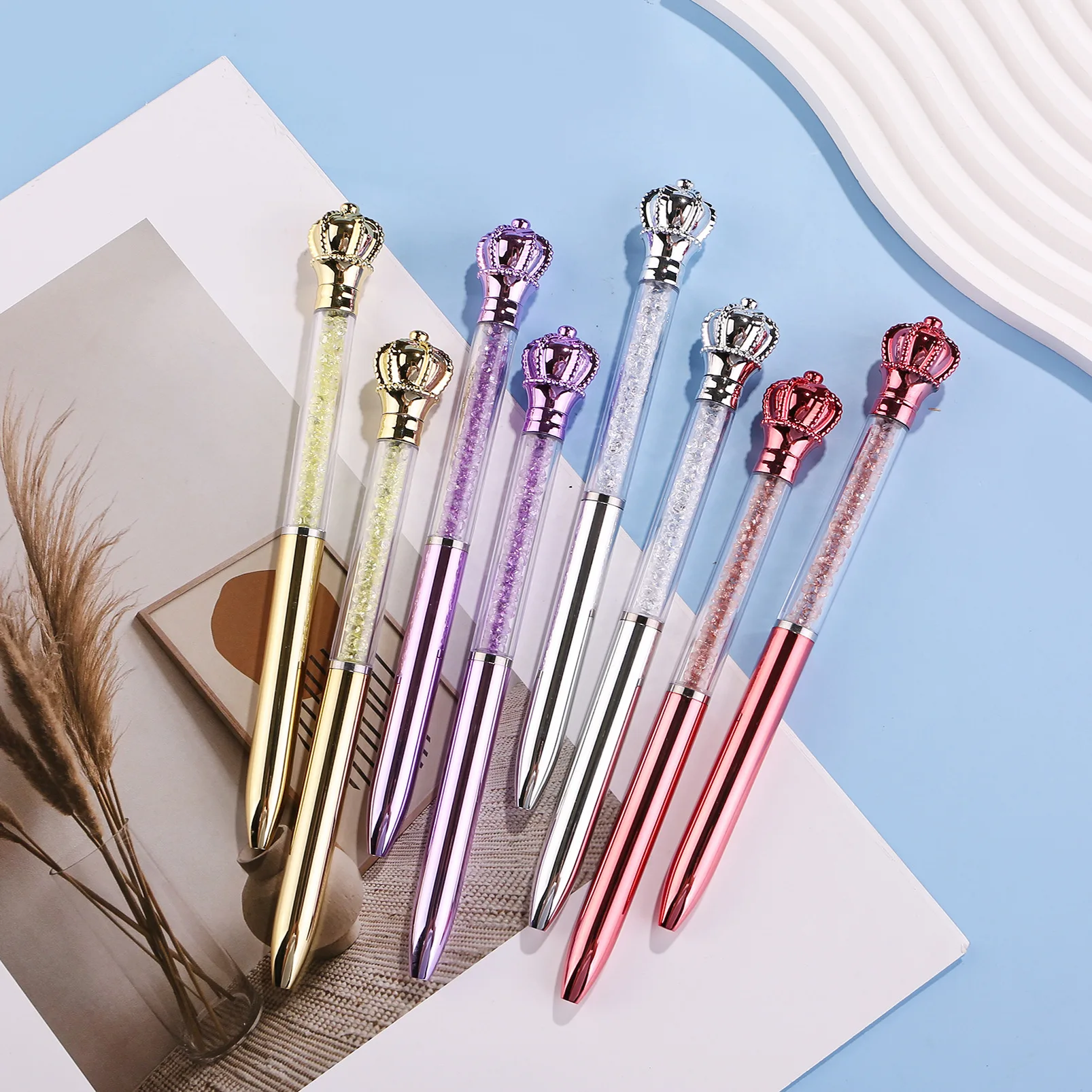 Personalized Custom Logo Imitation Metal Crystal Crown Diamond Ballpoint Pen Plated Signature Pen Rotating Ballpoint Pen Gift Prize
