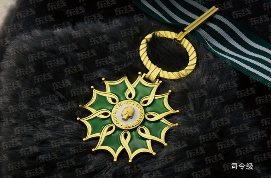 French art and literature honor corps commander level officer level Medal Reproduction