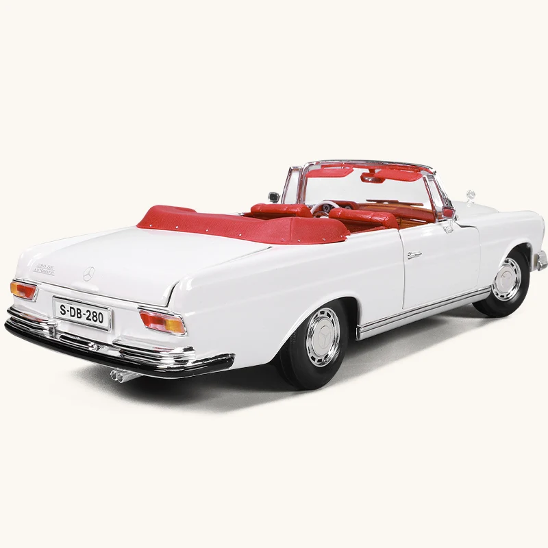 Maisto 1:18 1967 Mercedes-Benz 280SE Classic Car Alloy Model Decoration Collection