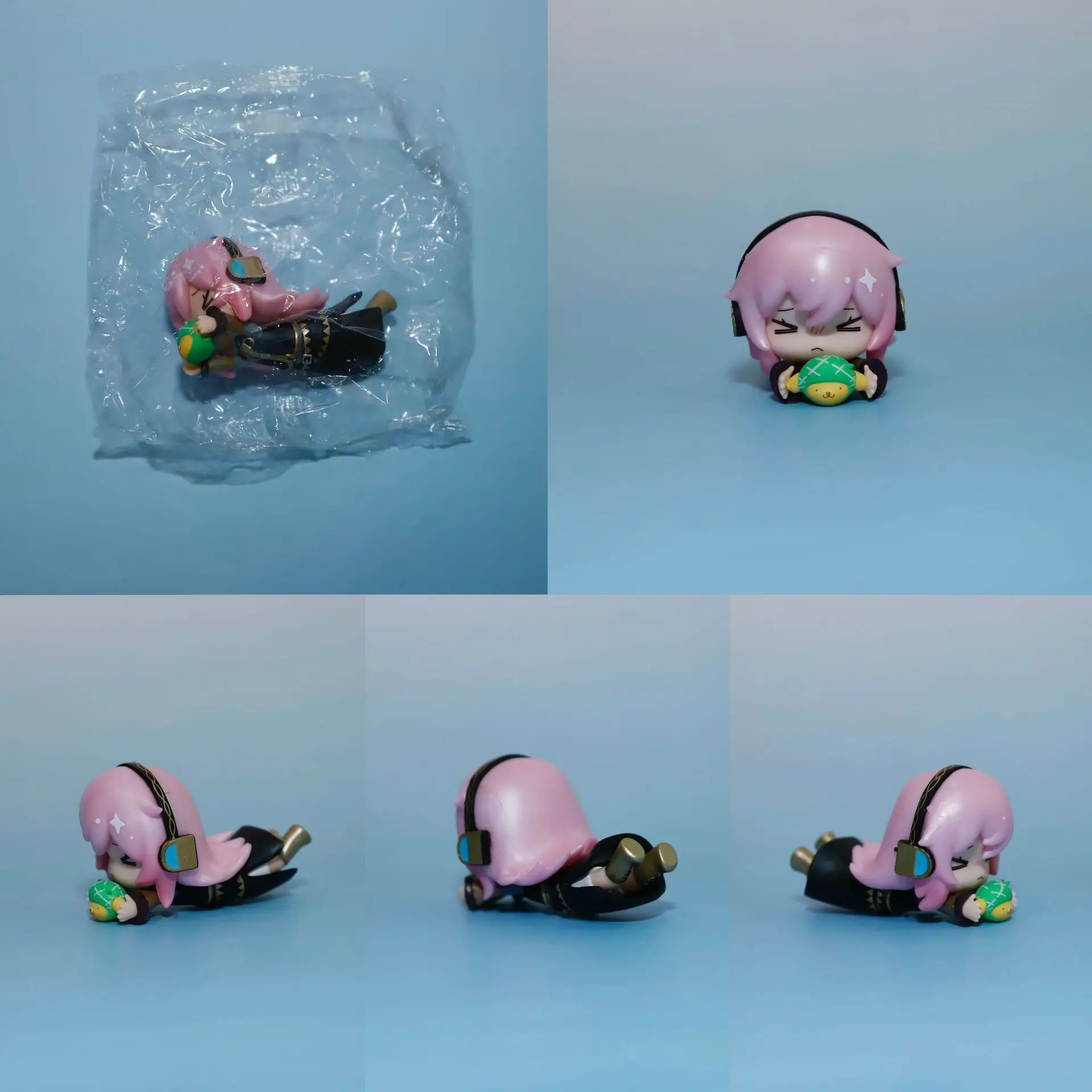 Willekeurige 1pcs Hatsune Miku Anime Meisje Figuren Fell Down Melodie Miku Model Pop Beeldjes Ornamenten Auto Decoratie Gift Kinderen speelgoed