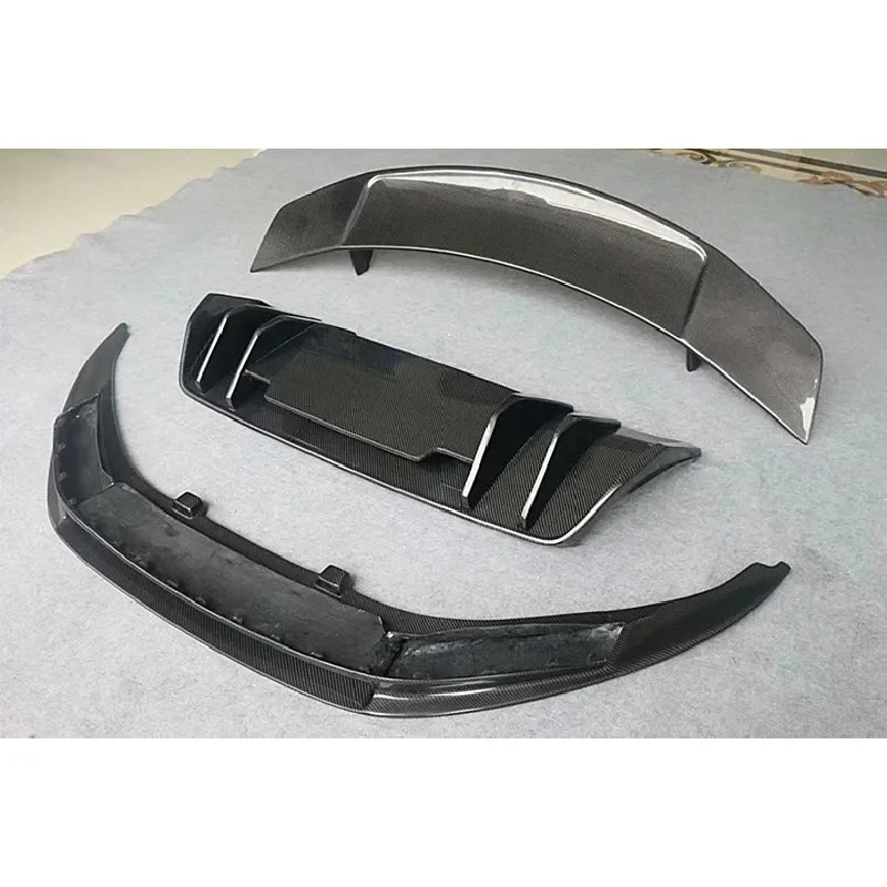 

Best SellingV Style Dry Carbon Fiber Body Kit R8 Spoiler Rear Bumper Lip Front Bumper Lip 2017-High Quality