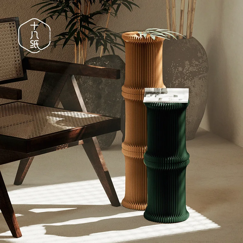 

Eighteen Paper Cylindrical Product Display Rack, Window Display Rack, Shelf Display, Circular Decorative Table Folding Portable