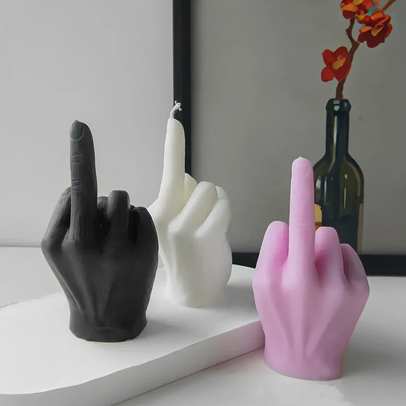 Novelty Middle Finger Gesture Scented Candle Long Lasting Aroma Creative Home Decor Ornament Gift