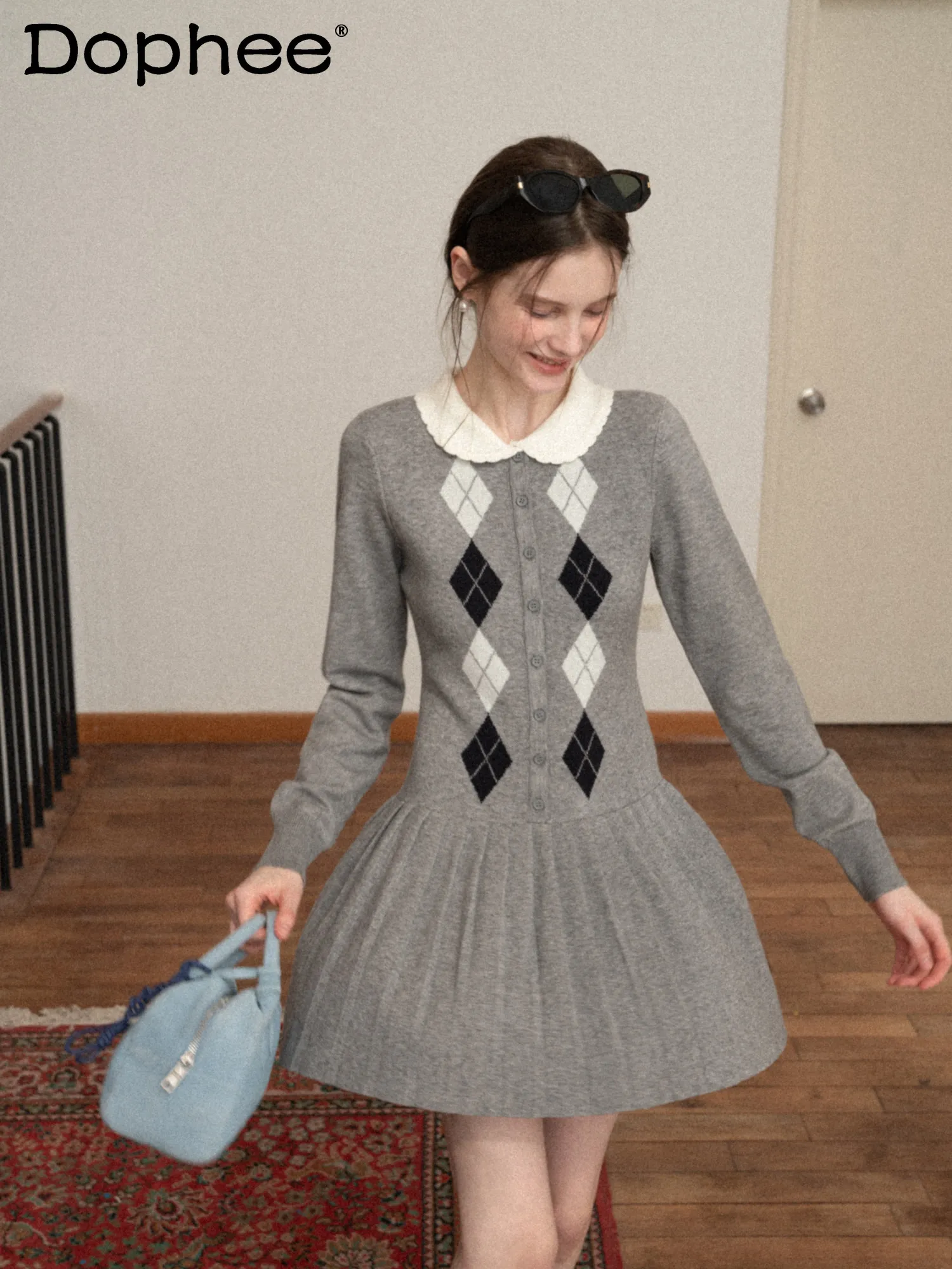 

College Style Sweet and Cute Women's Long-sleeved Slim-fitting Pleated Dress 2026 Spring Doll Collar Thin A-word Short Dress