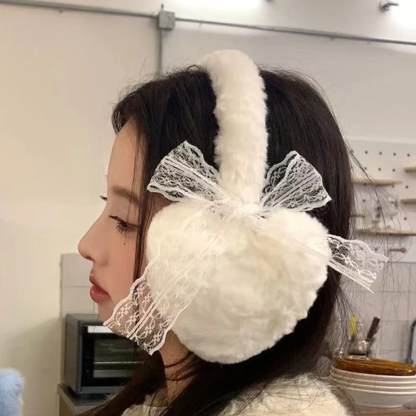 

Fashion Lace Earmuffs Winter Windproof Plush Romantic Heart-shaped Woman Ear Muffs Outdoor Warm Clothing Accessories