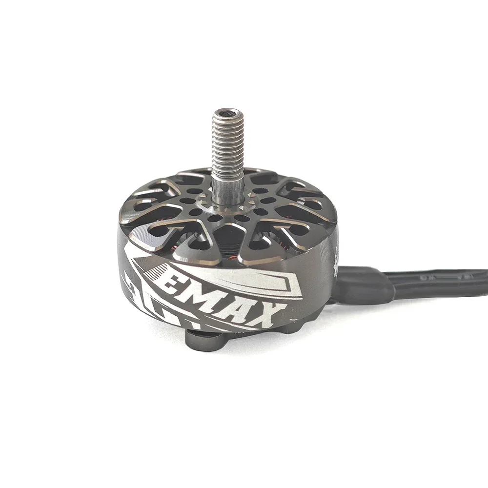EMAX ECOIII 2207 1700KV/ 1900KV/ 2400KV 3-6S محرك بدون فرشاة متوافق مع مراوح 5.5 بوصة لطائرة سباق RC FPV بدون طيار