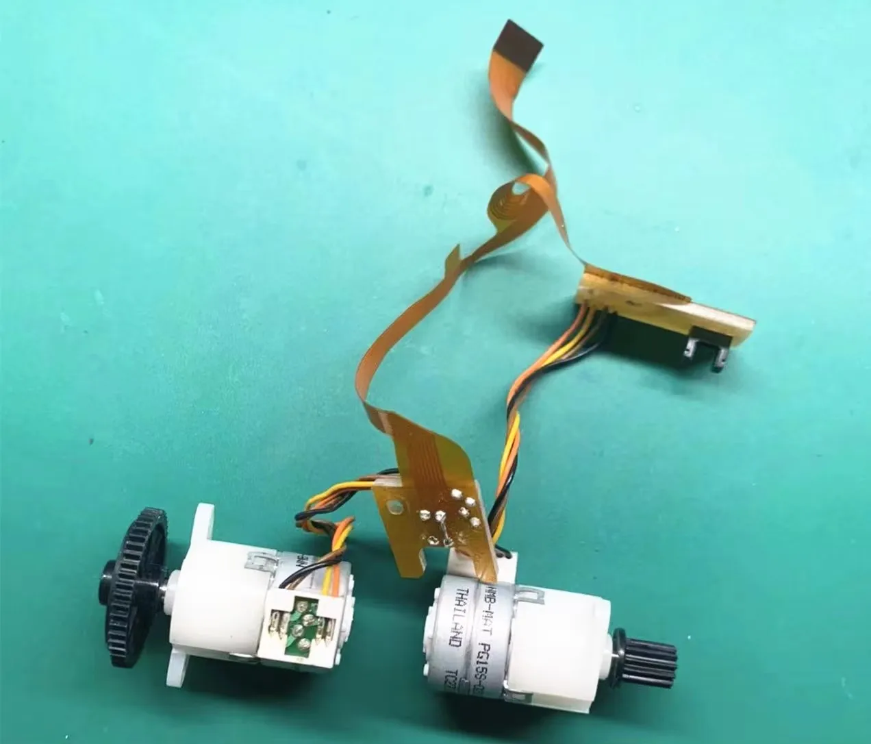 

Original Fujikura FSM-70S FSM-80S Fiber optic fusion splicer X-axis and Y-axis Motor Assembly