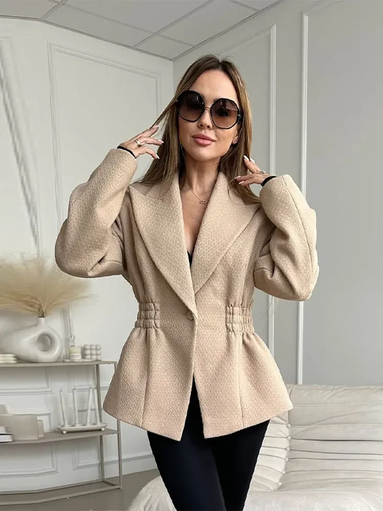 Elegante Damen-Jacke mit V-Ausschnitt, Mantel, Taillenbesatz, lange Ärmel, einzelner Knopf, Schulterpolster, weibliche Oberbekleidung, modisches formelles Outfit